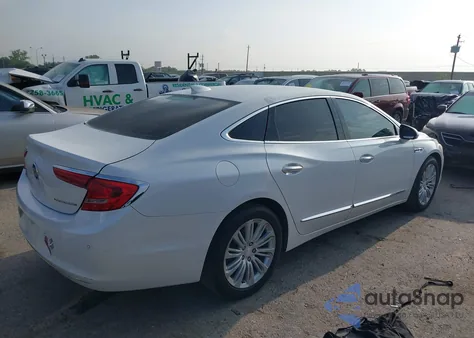 2018 Buick Lacrosse Essence z USA, uszkodzony, nr VIN 1G4ZP5SZ6JU128261